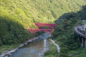 黒部ダム 近くの温泉